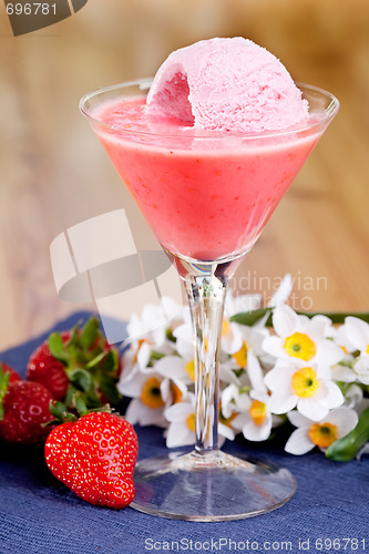 Image of Strawberry Ice Cream Smoothie