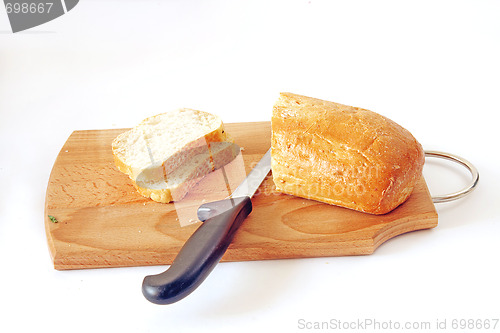 Image of The bread on the kitchen board