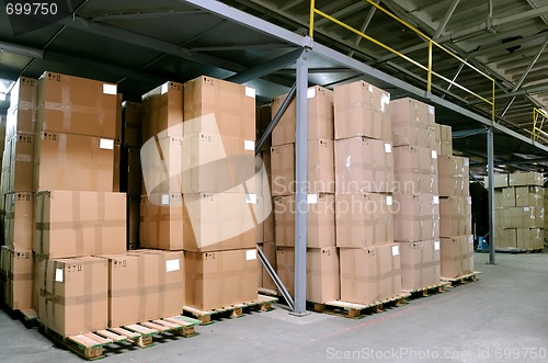 Image of catron boxes in warehouse