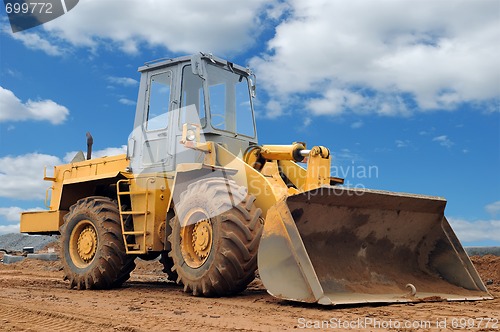 Image of wheel loader bulldozer