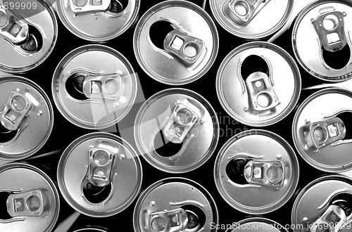 Image of epmty cans 