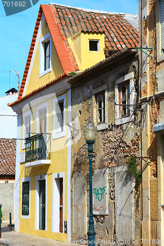 Image of traditional and residential building in Lisbon