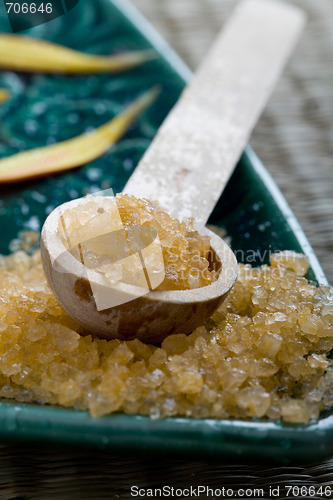 Image of Bath salts in spoon and dish.