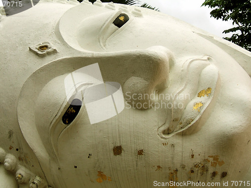 Image of Buddha's face