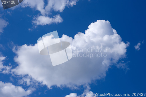 Image of white clouds
