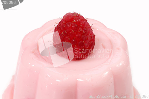 Image of Raspberry pudding