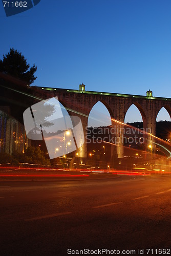 Image of Aqueduct of the Free Waters in Lisbon (car motion)