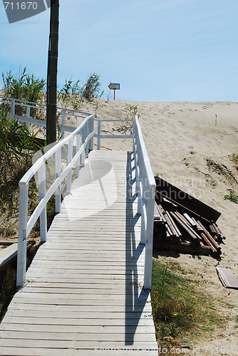 Image of White boardwalk to local beach