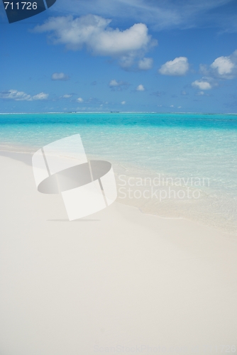 Image of Maldives honeymoon beach island scene