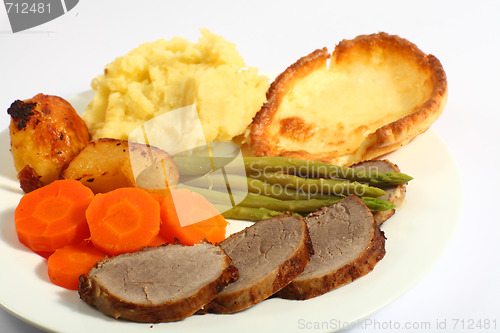 Image of Roast beef dinner horizontal