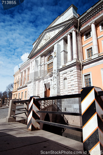 Image of wide-angle view of mihailovsky castle