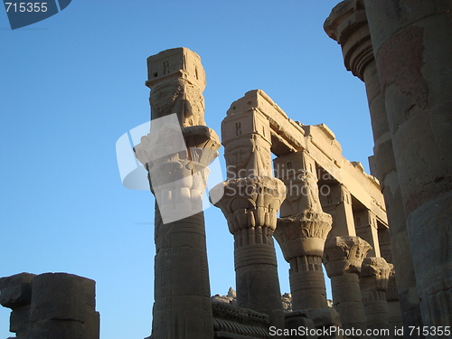 Image of Egyptian temple