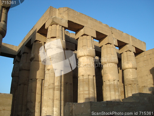 Image of Egyptian temple