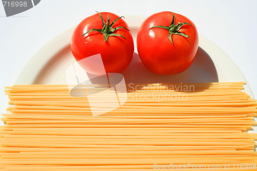 Image of Pasta and Tomatos 