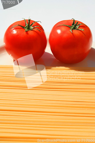 Image of Pasta and Tomatos 