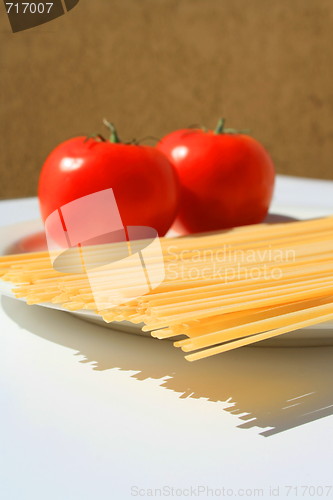 Image of Pasta and Tomatos 