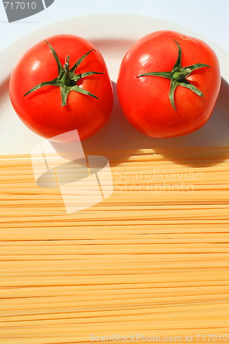 Image of Pasta and Tomatos 
