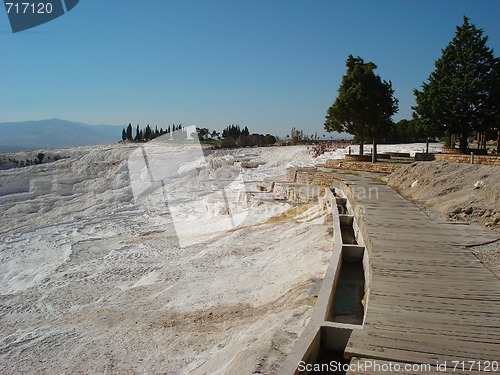 Image of Salt fields