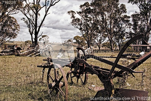 Image of old farm machinery 