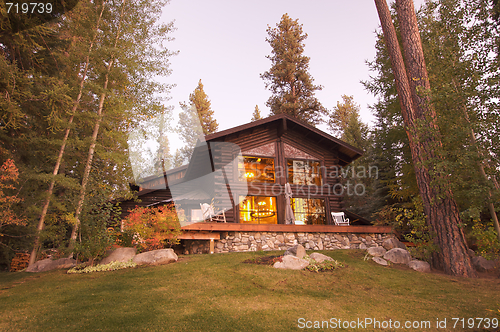 Image of Beautiful Log Cabin Exterior