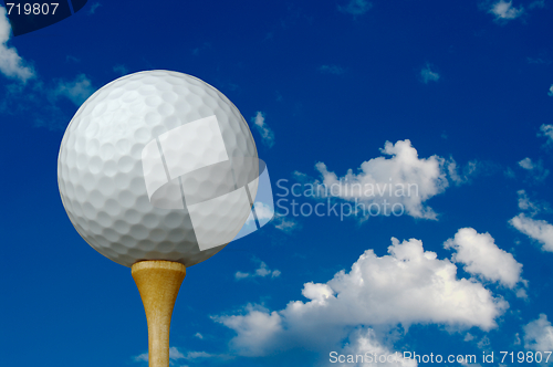 Image of Golf Ball & Tee