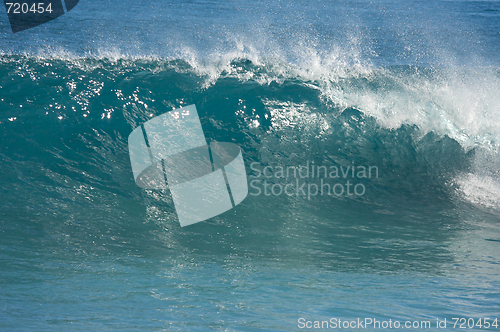 Image of Dramatic Shorebreak Wave