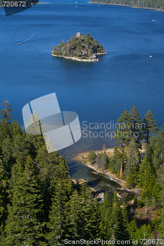 Image of Emerald Bay in Lake Tahoe, California