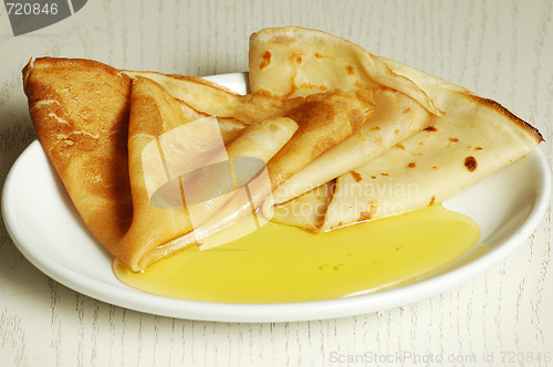 Image of pancakes with honey