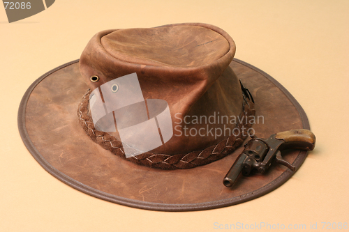 Image of Hat and pistol