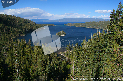 Image of Emerald Bay in Lake Tahoe, California