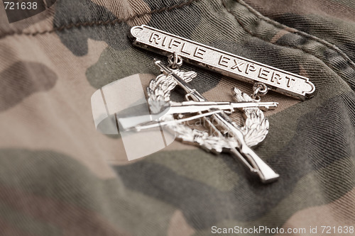 Image of Rifle Expert War Medal