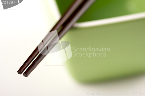 Image of Chopsticks & Green Bowl