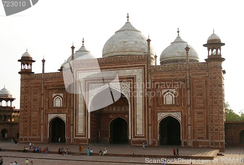 Image of A mosque (masjid) next to Taj Mahal, Agra, India