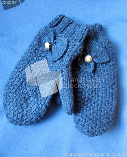 Image of Blue Mittens
