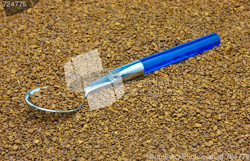 Image of A teaspoon of instant coffee