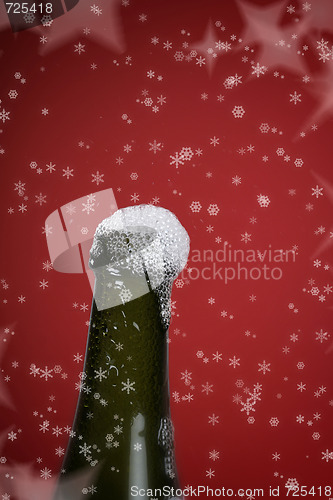 Image of Opening champagne bottle