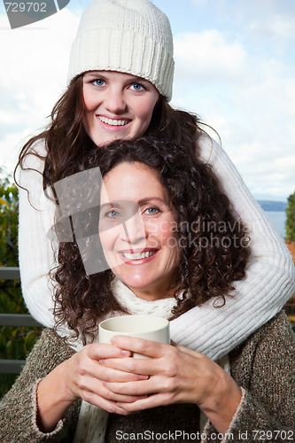 Image of Mother and daughter