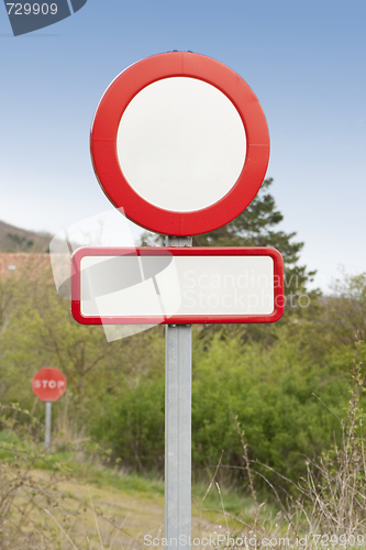 Image of blank bulletin board