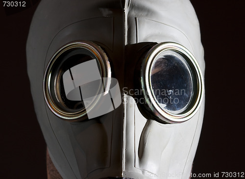 Image of gas mask danger 