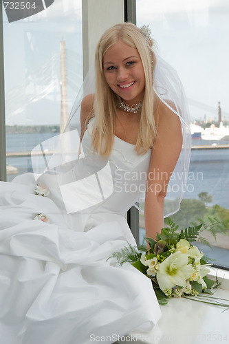Image of Bride on the window