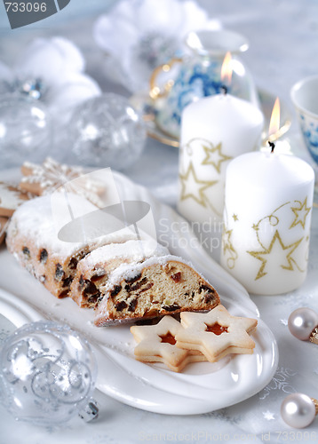 Image of Christmas cake and cookies