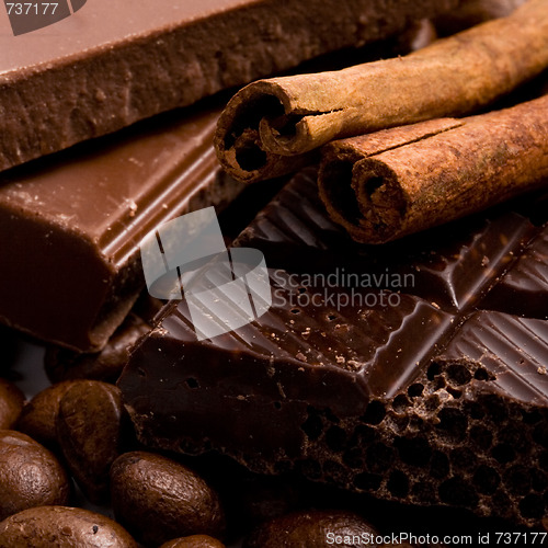 Image of chocolate, coffee and cinnamon sticks