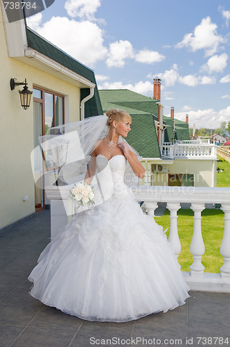 Image of Bride on the balcony