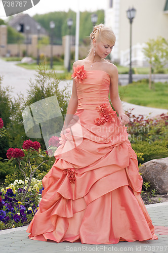 Image of Bride looking down