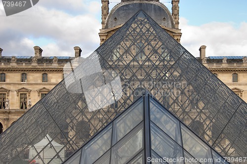 Image of Louvre, Paris