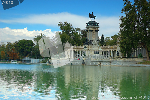 Image of King Alfonso XII monument