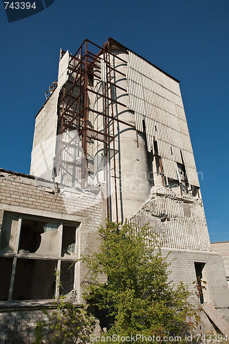 Image of broken building at industrial site