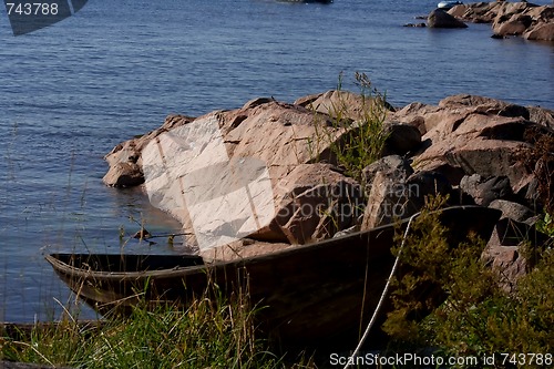 Image of old boat