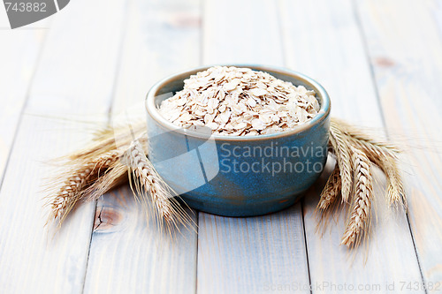Image of bowl of oats