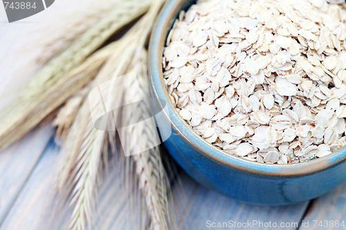 Image of bowl of oats